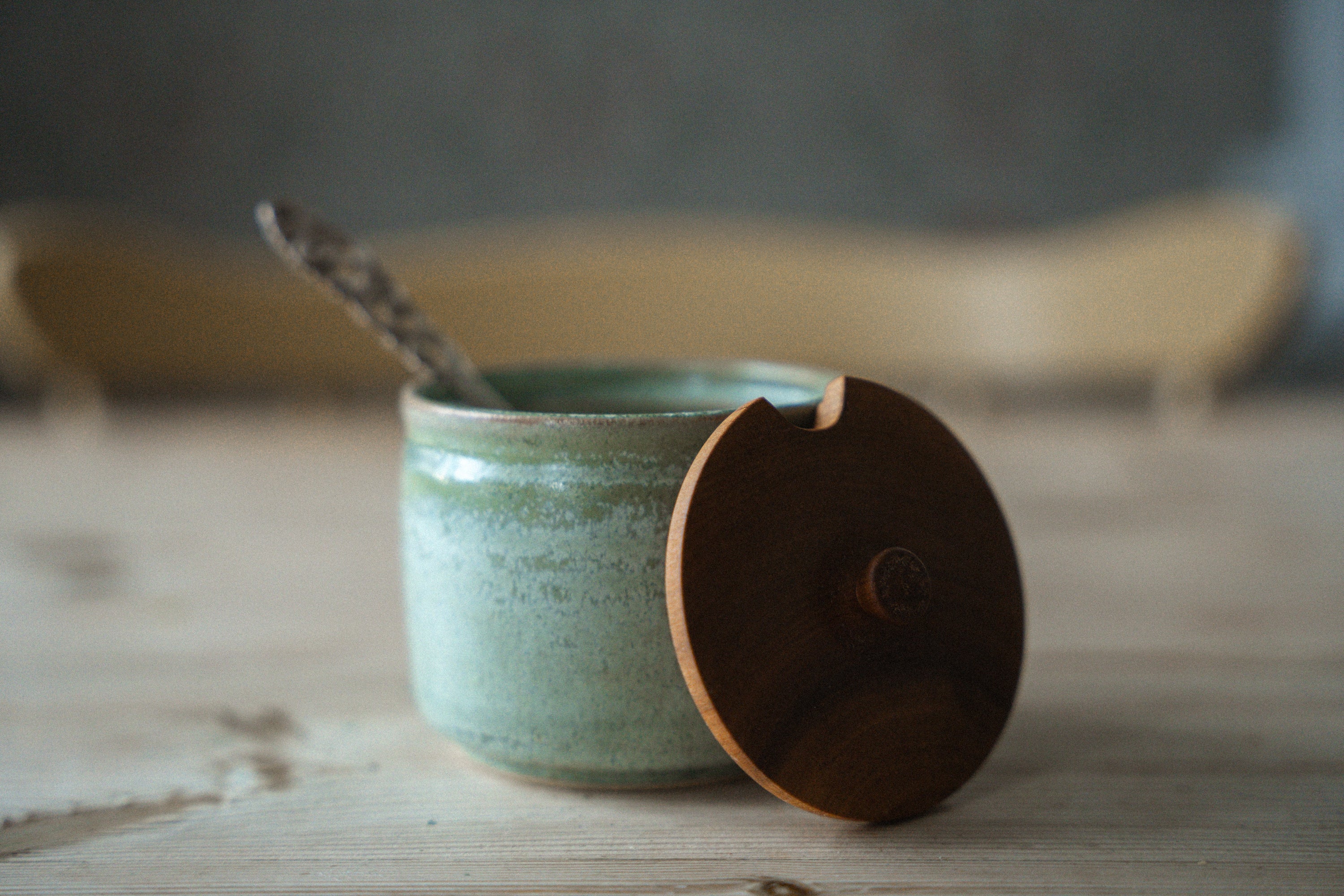 Sugar bowl - with wooden lid