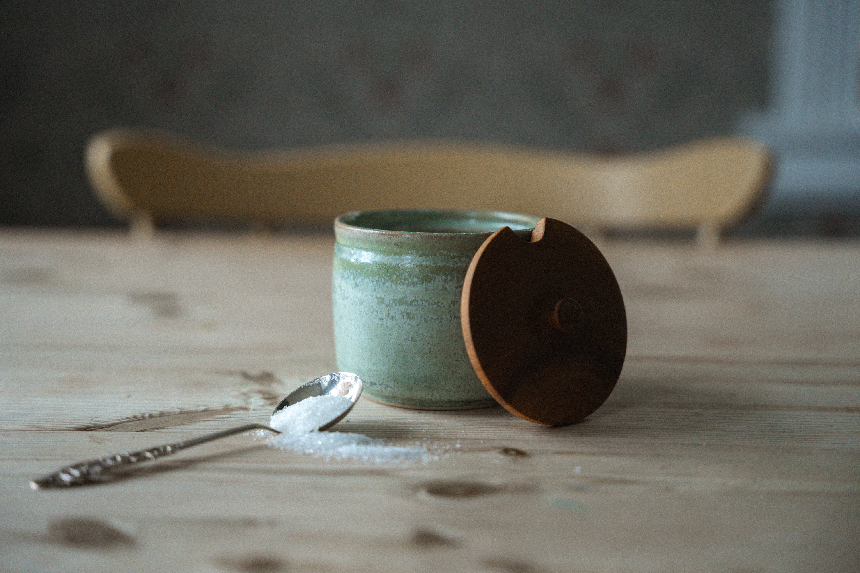 Sugar bowl - with wooden lid